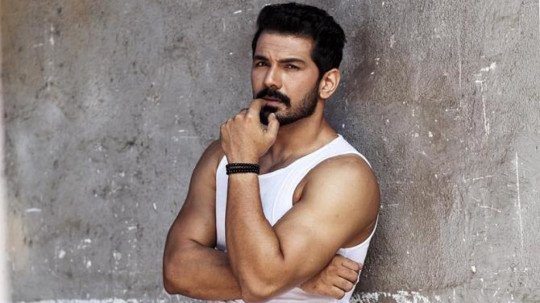 abhinav shukla