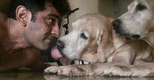Eijaz Khan pet