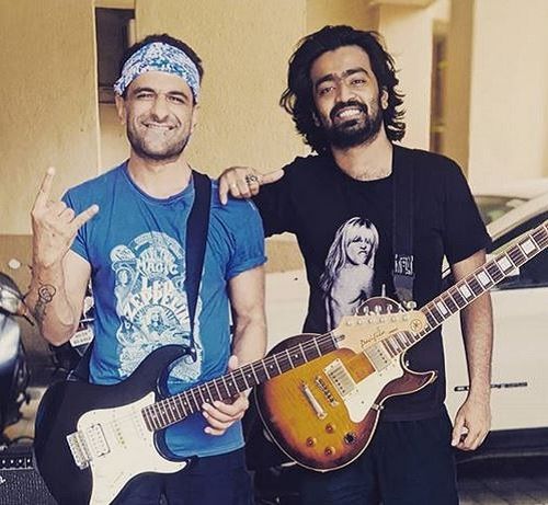 Eijaz Khan guitar