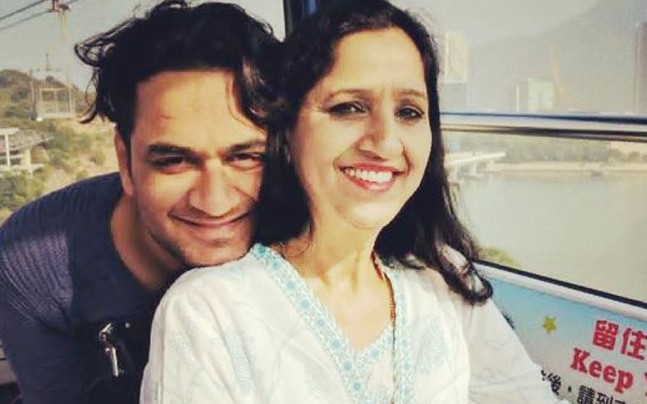 Vikas Gupta with Mother Sharda Gupta