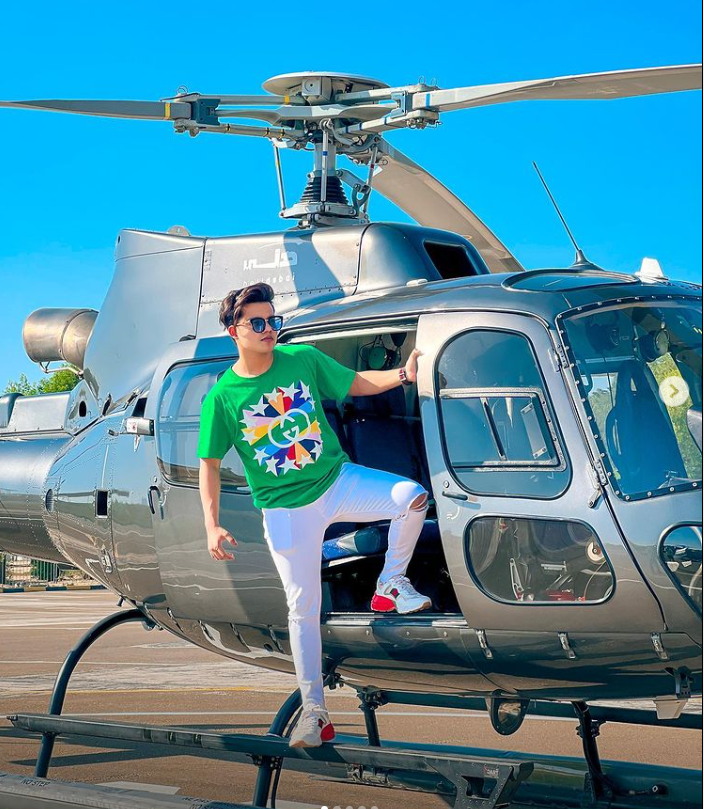 Riyaz Aly Instagram Helicopter ride