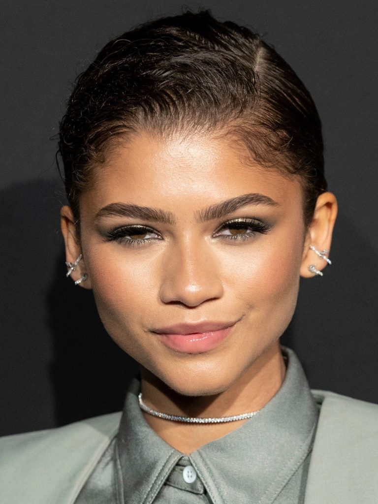 Zendaya - Biography, Facts & Life Story - BigNameBio