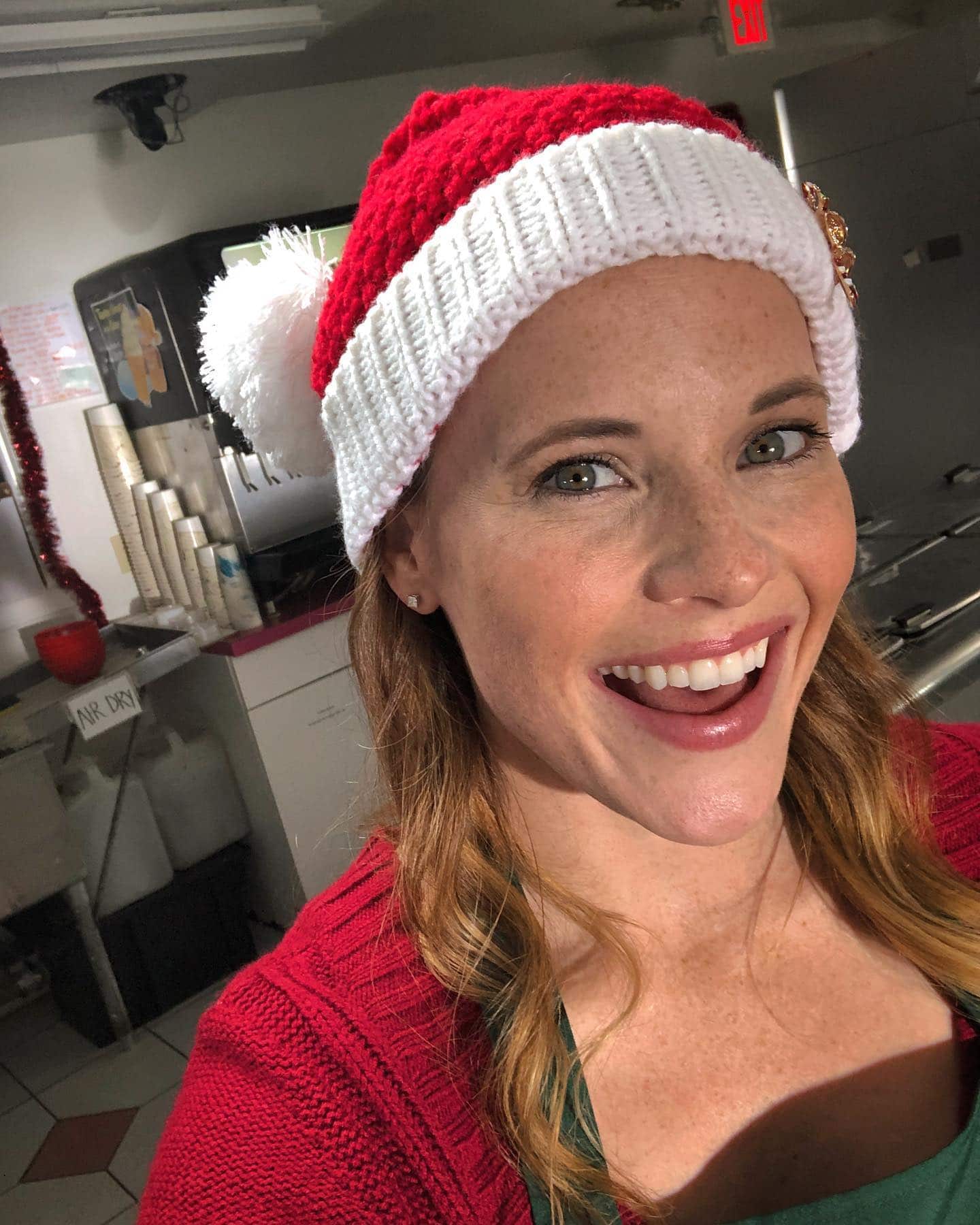 The Untold Story Of Katie Leclerc And Her Hearing - puehmbk
